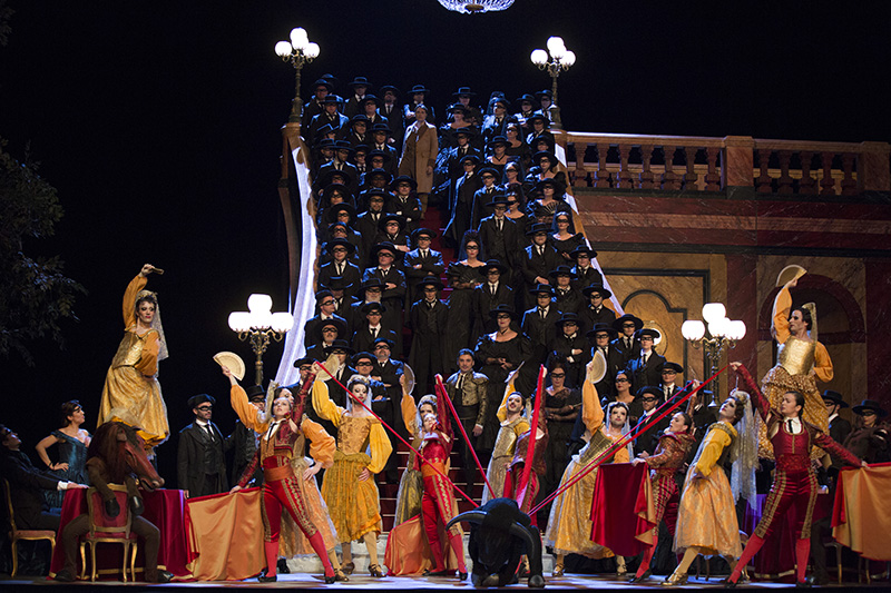LA TRAVIATA. Opera National de Paris